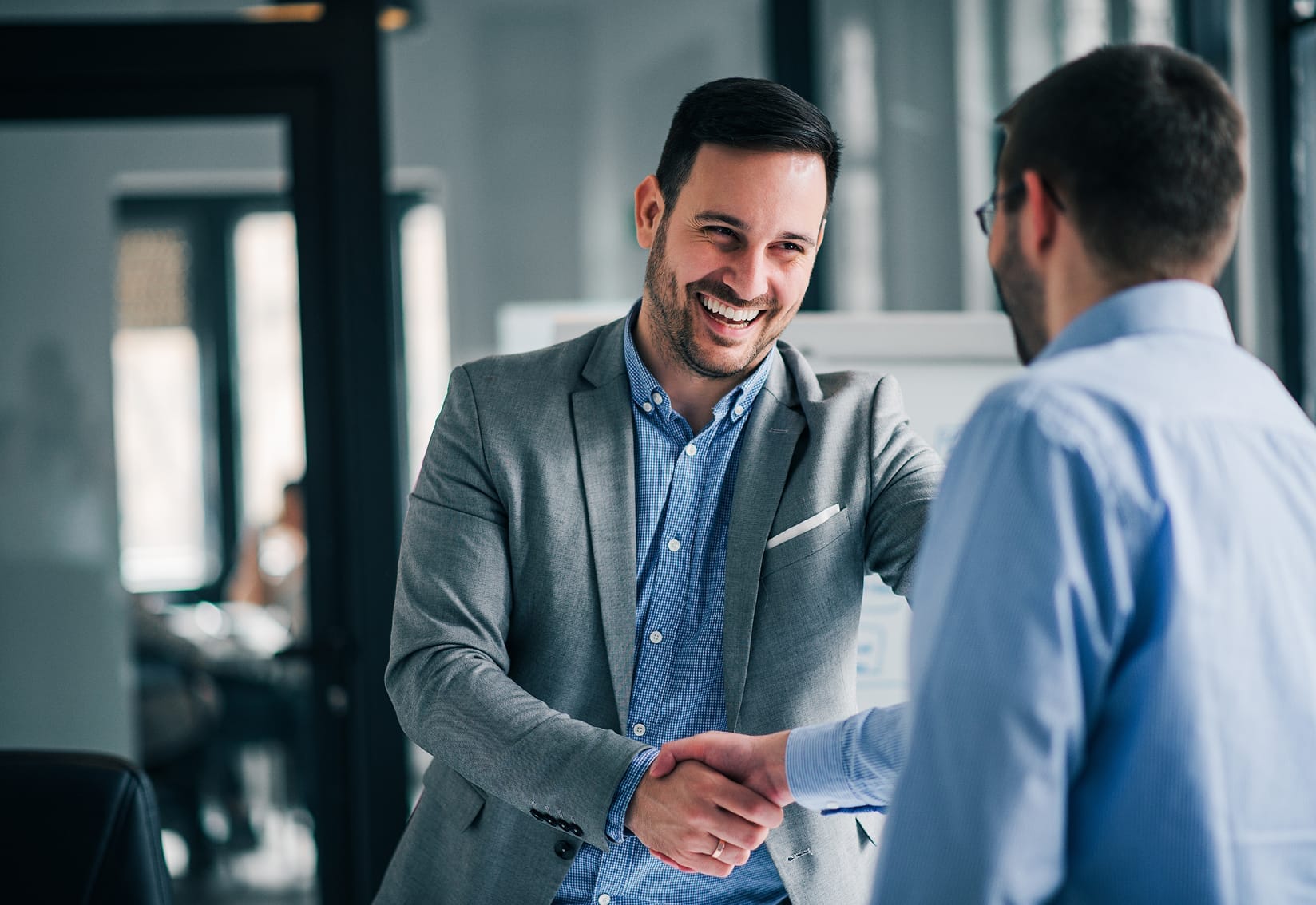 무료 맞춤형 중개 서비스
